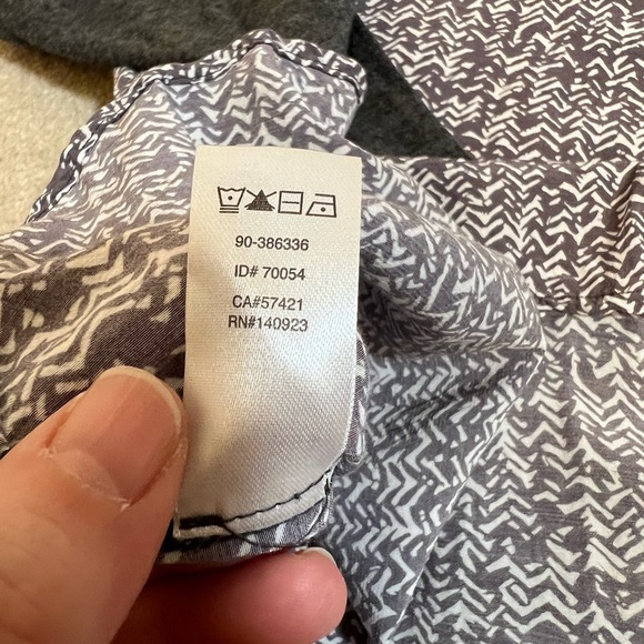 Lou and Grey Mixed Media Long Sleeve Top Grey and White Herringbone Size Large - Picture 10 of 10